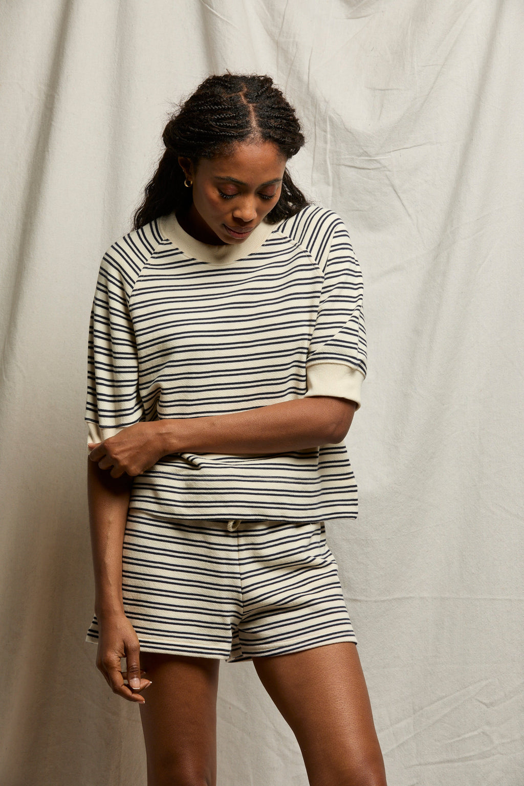 navy_stripe