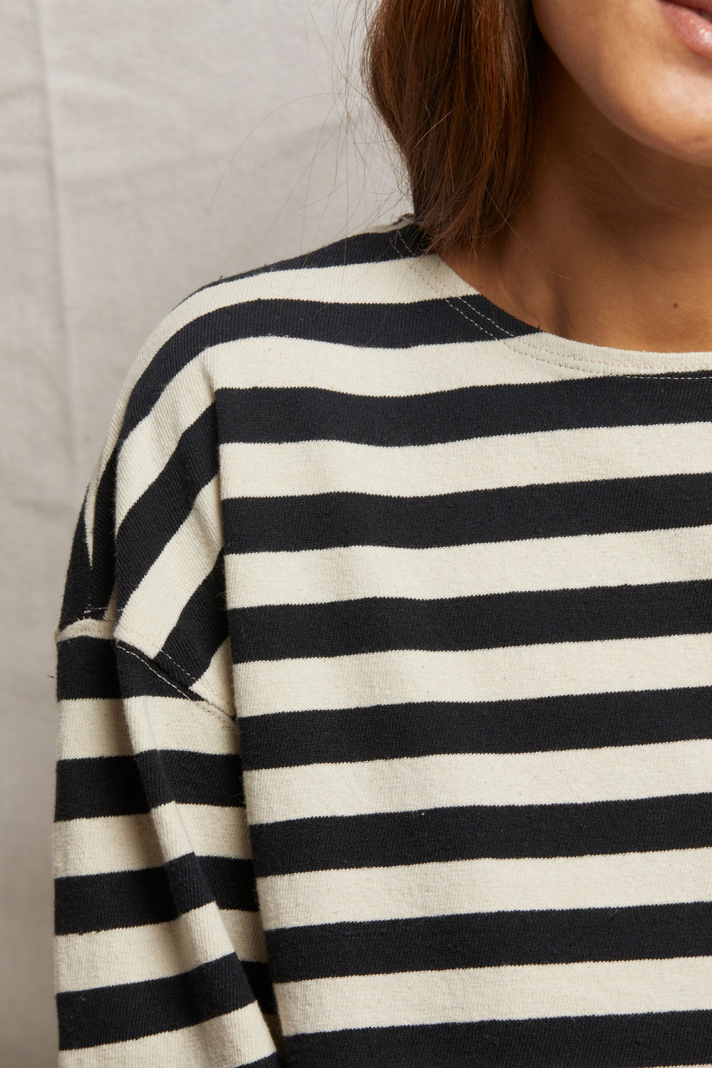 black_natural_stripe